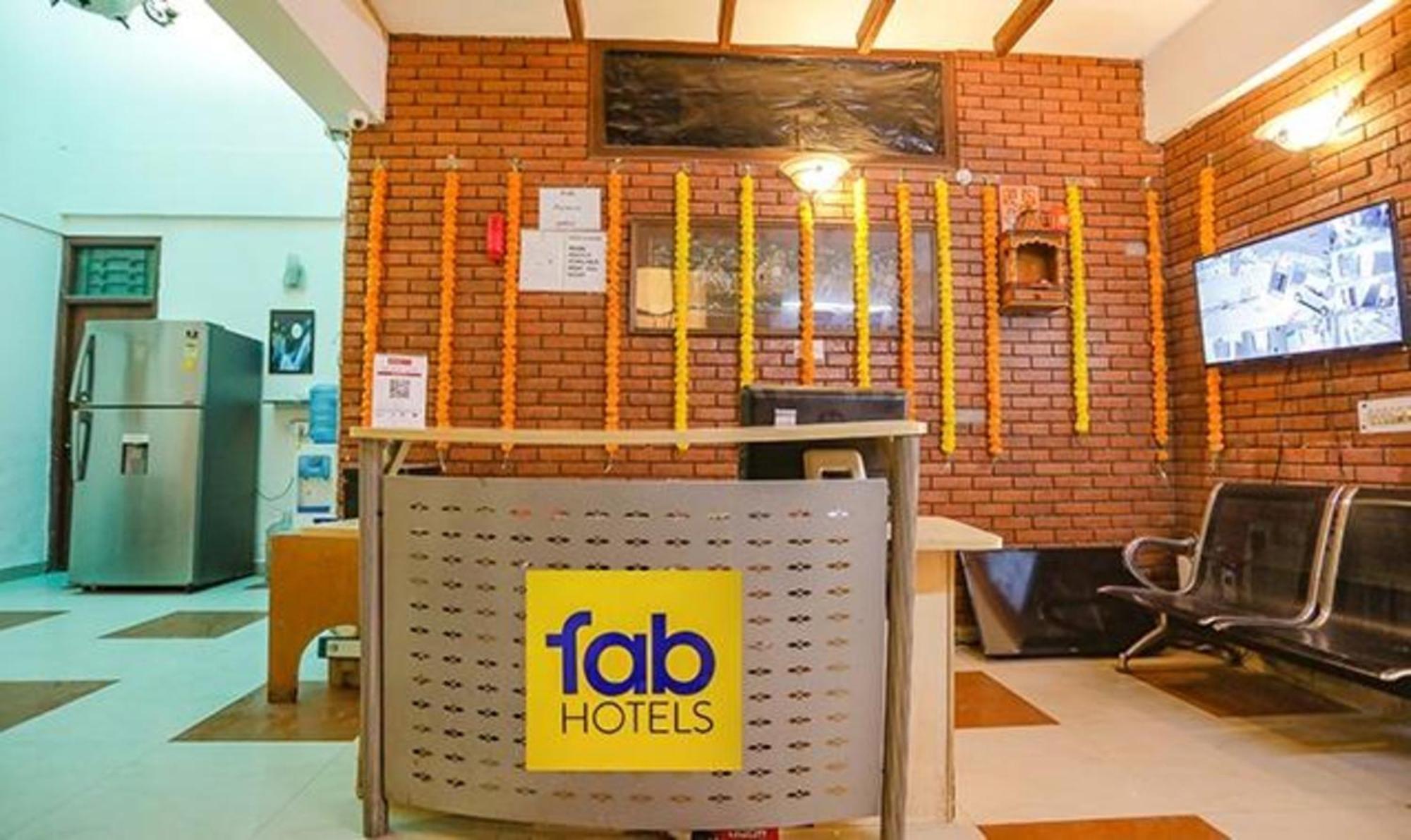 Fabexpress Ap International Hotel Noida Ngoại thất bức ảnh