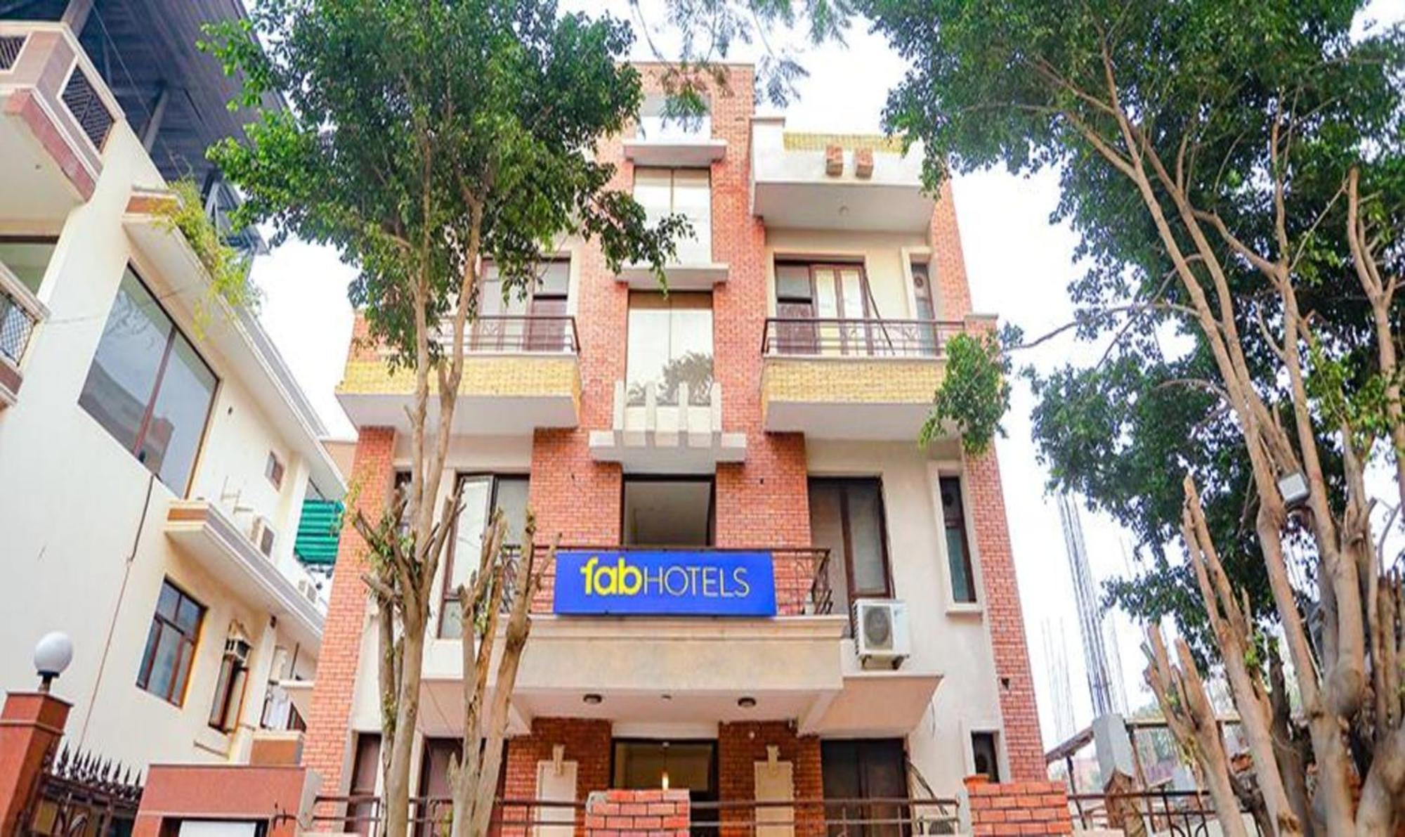 Fabexpress Ap International Hotel Noida Ngoại thất bức ảnh